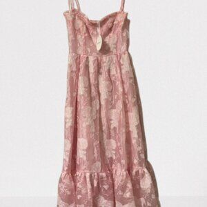 Brand new beautiful pink dress by Storia size small